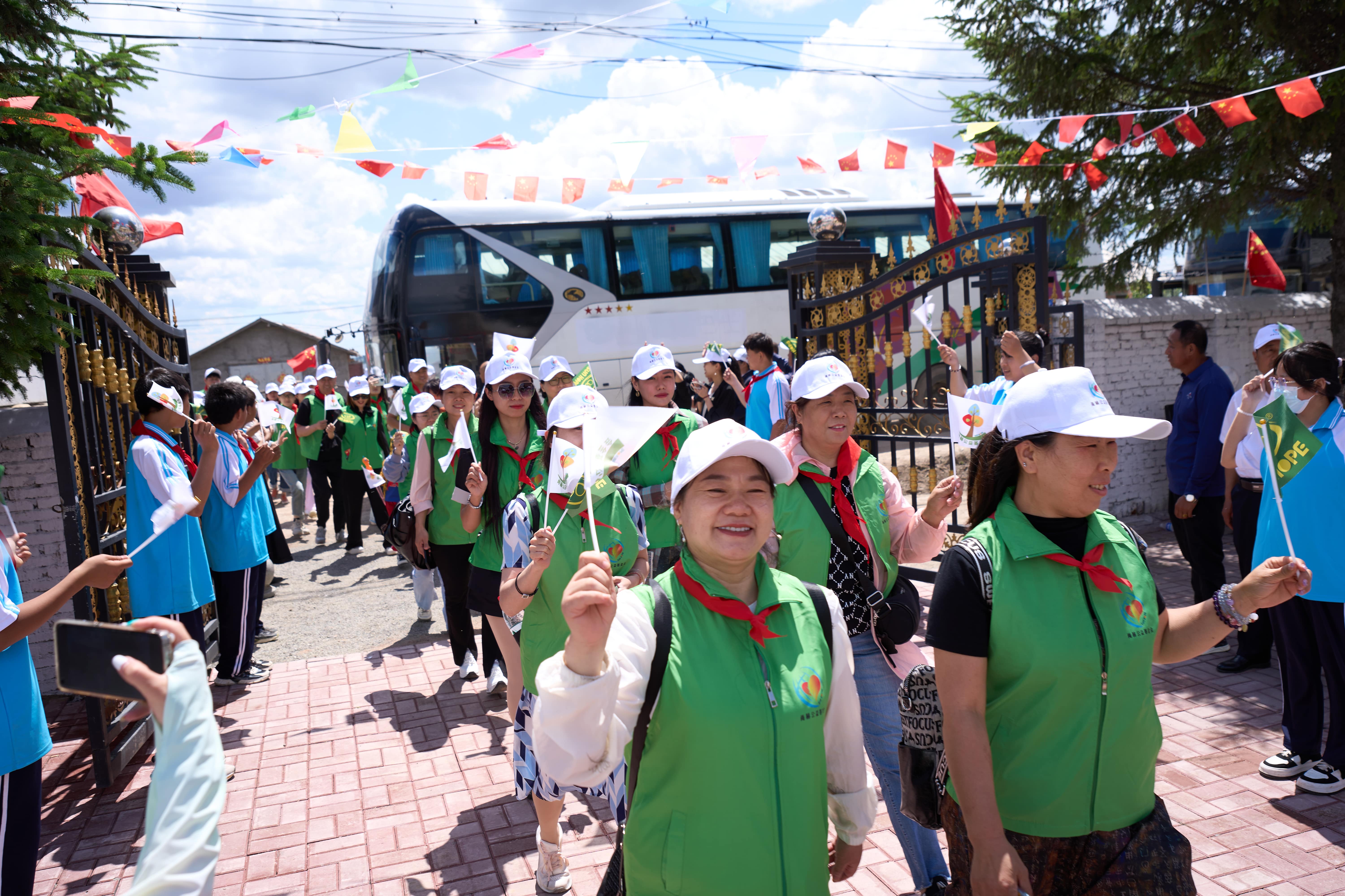 第254所 黑龙江巴彦县黑山镇民乐村开云官方版网站登录入口-开云(中国)
侯玉霞学校