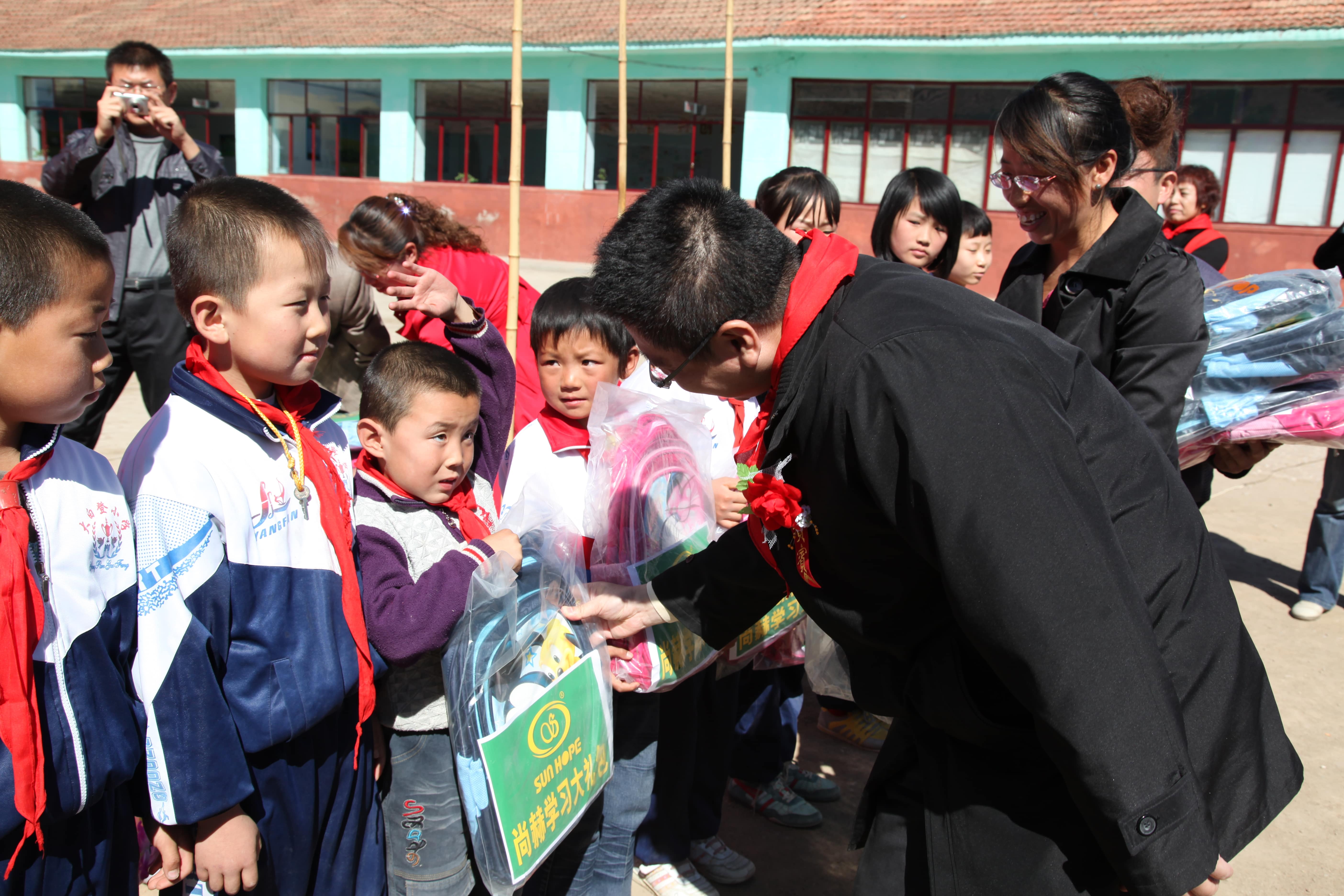 第11所 大同市大白登开云官方版网站登录入口-开云(中国)
渠腊梅小学