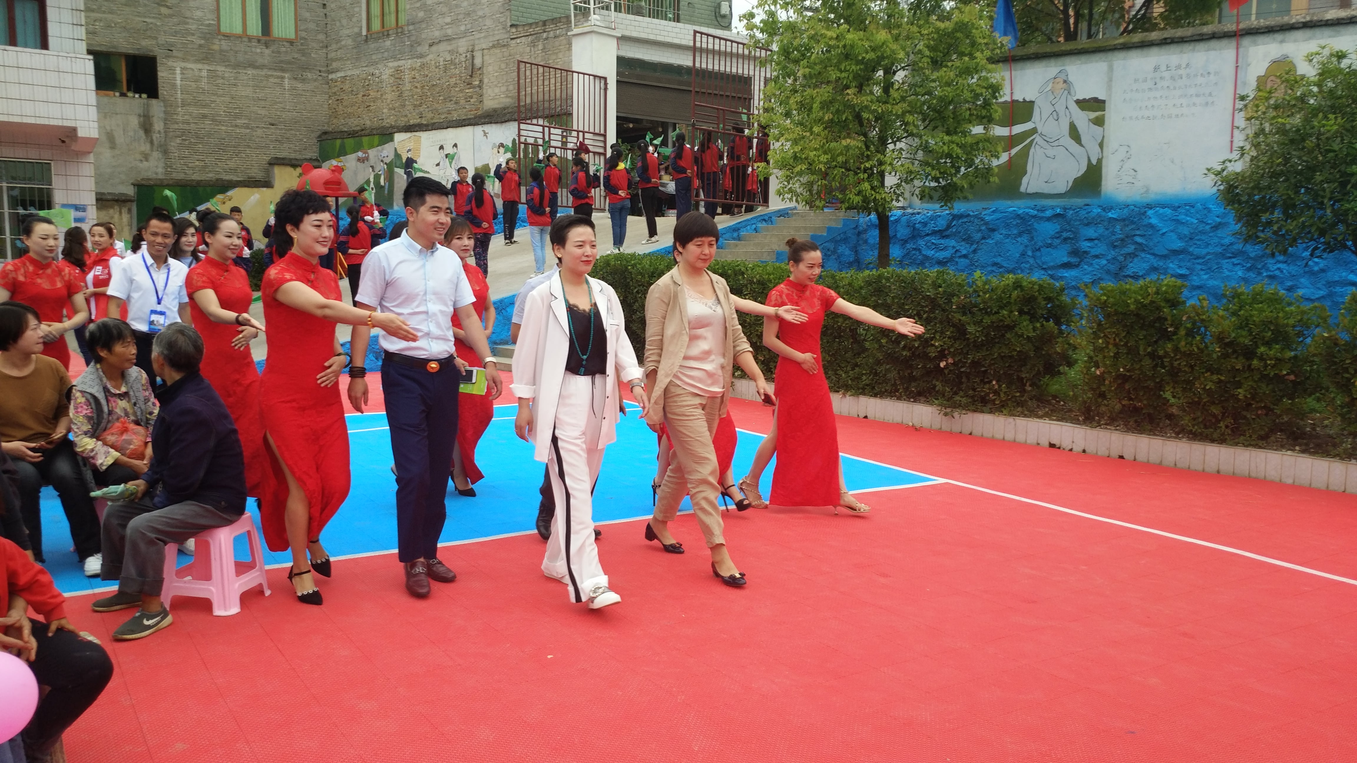 第148所 固阳县新世纪开云官方版网站登录入口-开云(中国)
吴彩勤小学